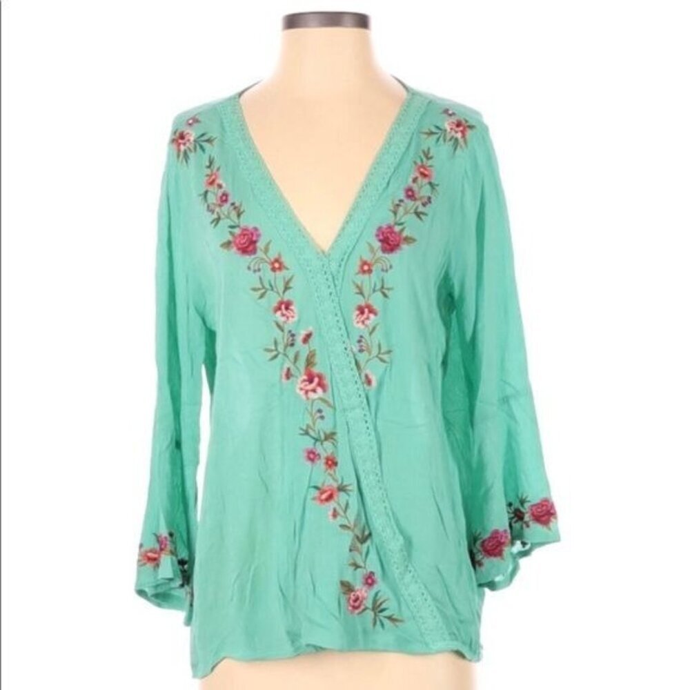 Umgee women’s embroidered boho top Size S floral festival hippie